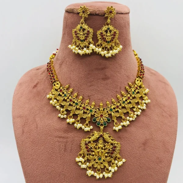 Traditional Pearl Guttapusalu Necklace with Matching Earrings