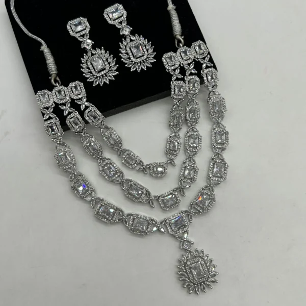 Sparkling cubic zirconia bridal necklace with earrings